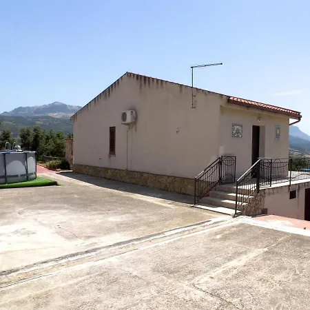S.peri Holiday home *